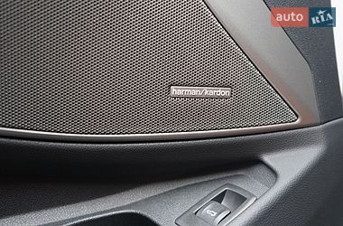 Седан BMW M3 2022 в Львові
