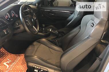 Купе BMW M4 2018 в 