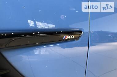 Купе BMW M4 2018 в 