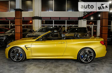 Кабриолет BMW M4 2014 в 