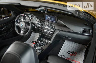 Кабриолет BMW M4 2014 в 