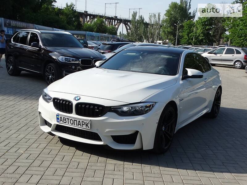 Купе BMW M4 2017 в Днепре