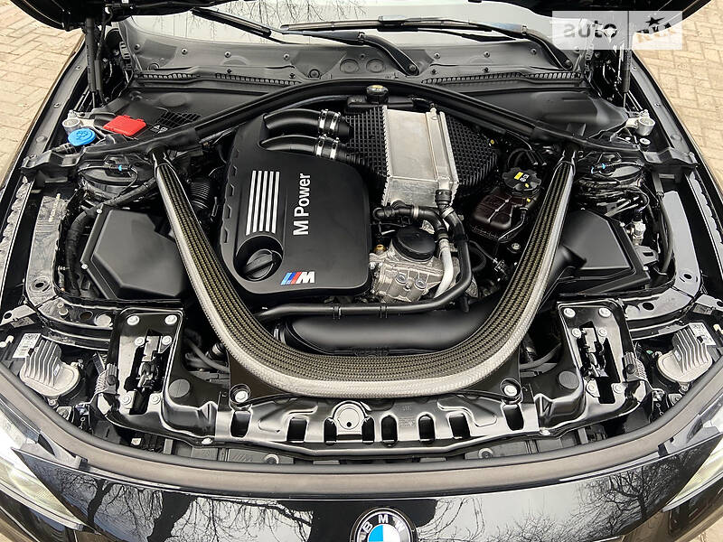Купе BMW M4 2017 в Івано-Франківську