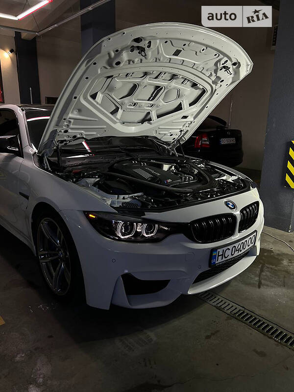 Купе BMW M4 2014 в Львове