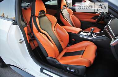 Купе BMW M4 2021 в 