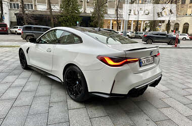 Купе BMW M4 2021 в 