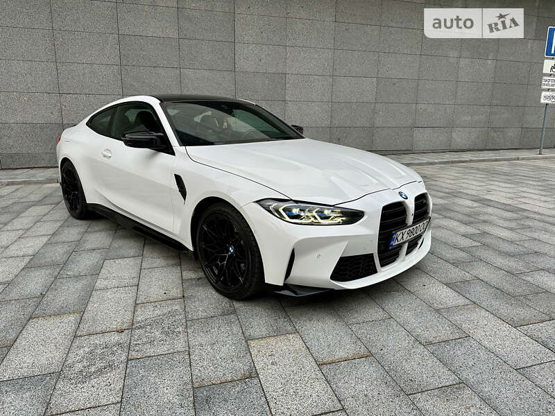 Купе BMW M4 2021 в 