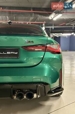 Купе BMW M4 2022 в 