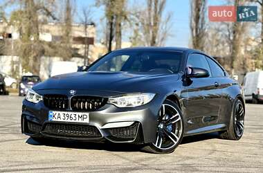 Купе BMW M4 2016 в Киеве