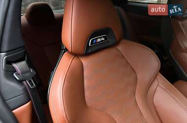 Купе BMW M4 2022 в 