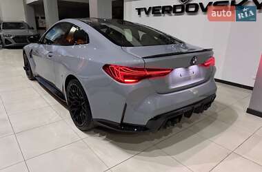 Купе BMW M4 2025 в 