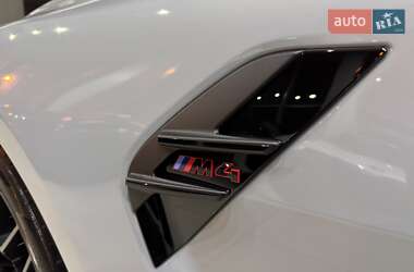 Купе BMW M4 2025 в 