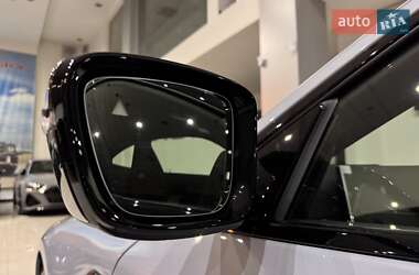 Купе BMW M4 2025 в 