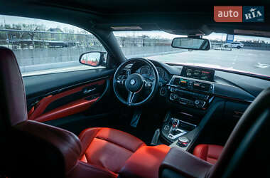 Купе BMW M4 2017 в 