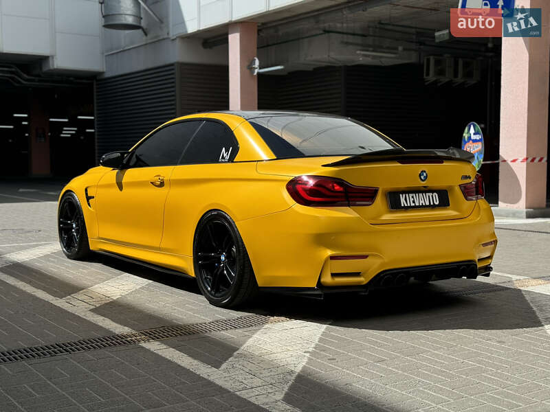 Кабріолет BMW M4 2016 в Києві