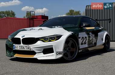 Купе BMW M4 2017 в 