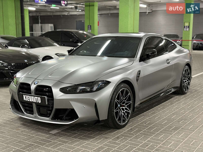 BMW M4 2022