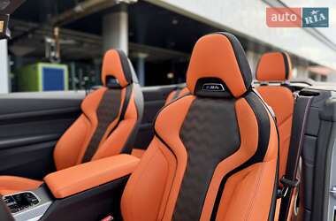 Кабріолет BMW M4 2023 в 