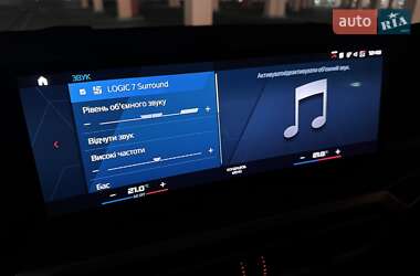 Кабріолет BMW M4 2023 в 