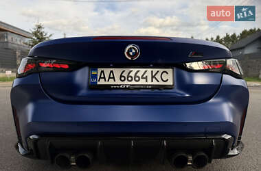Кабриолет BMW M4 2022 в 