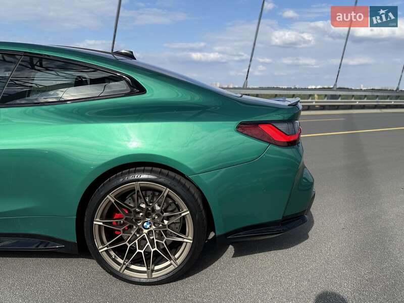 Купе BMW M4 2021 в Киеве