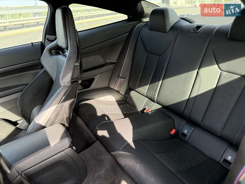 Купе BMW M4 2021 в Киеве