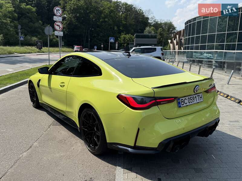 Купе BMW M4 2022 в Києві