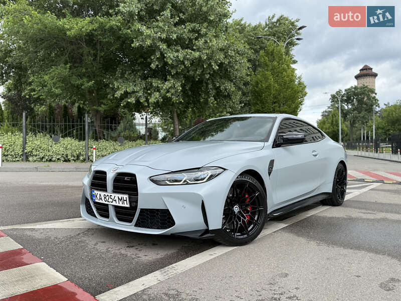 Купе BMW M4 2021 в Киеве