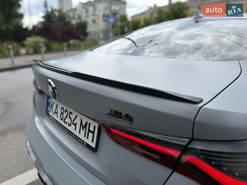 Купе BMW M4 2021 в Киеве