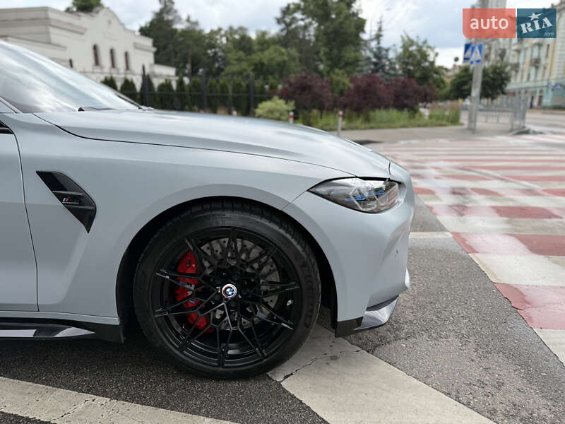 Купе BMW M4 2021 в Киеве
