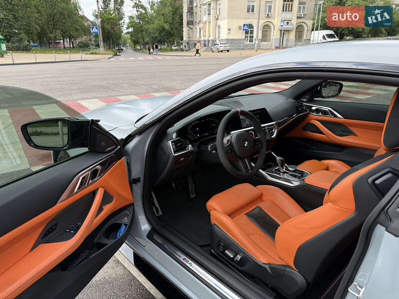 Купе BMW M4 2021 в Киеве