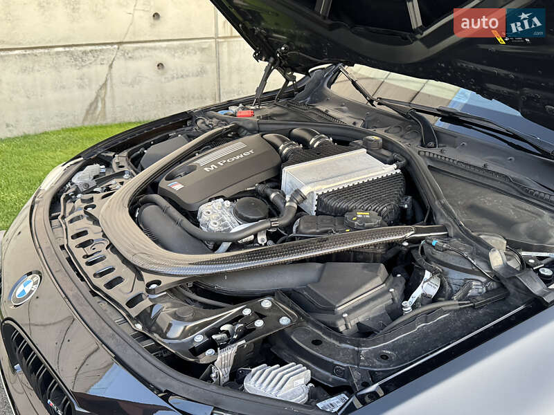 Кабріолет BMW M4 2018 в Києві