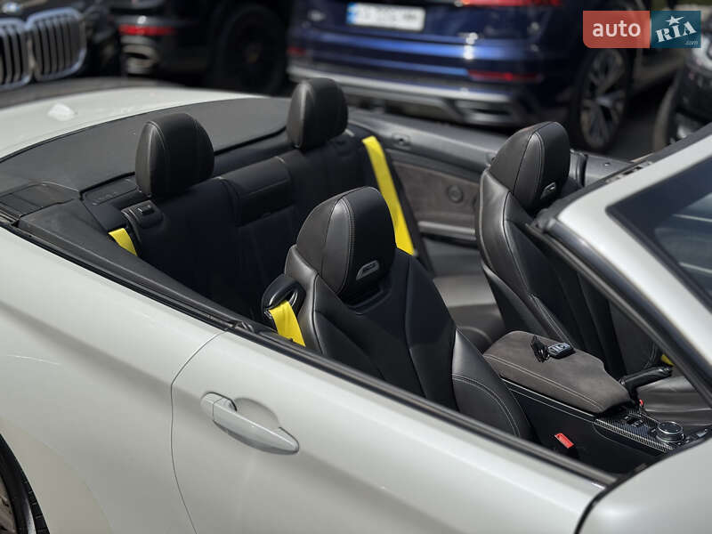 Кабриолет BMW M4 2014 в Киеве
