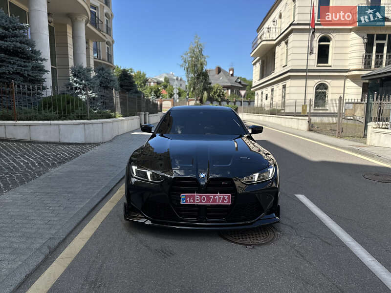 Купе BMW M4 2021 в Киеве