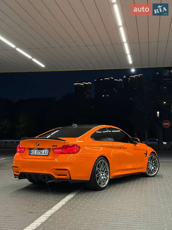 Купе BMW M4 2017 в Дніпрі фото 7 Купе BMW M4 2017 в Дніпрі