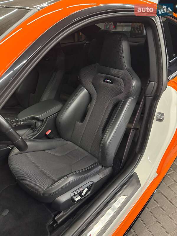 Купе BMW M4 2017 в Дніпрі фото 11 Купе BMW M4 2017 в Дніпрі