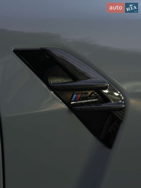 Купе BMW M4 2023 в Киеве