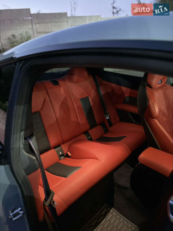 Купе BMW M4 2023 в Киеве