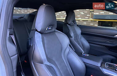 Купе BMW M4 2021 в  фото 52 Купе BMW M4 2021 в