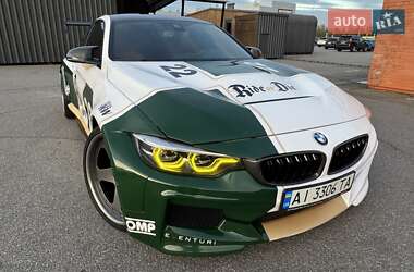 Купе BMW M4 2017 в Киеве