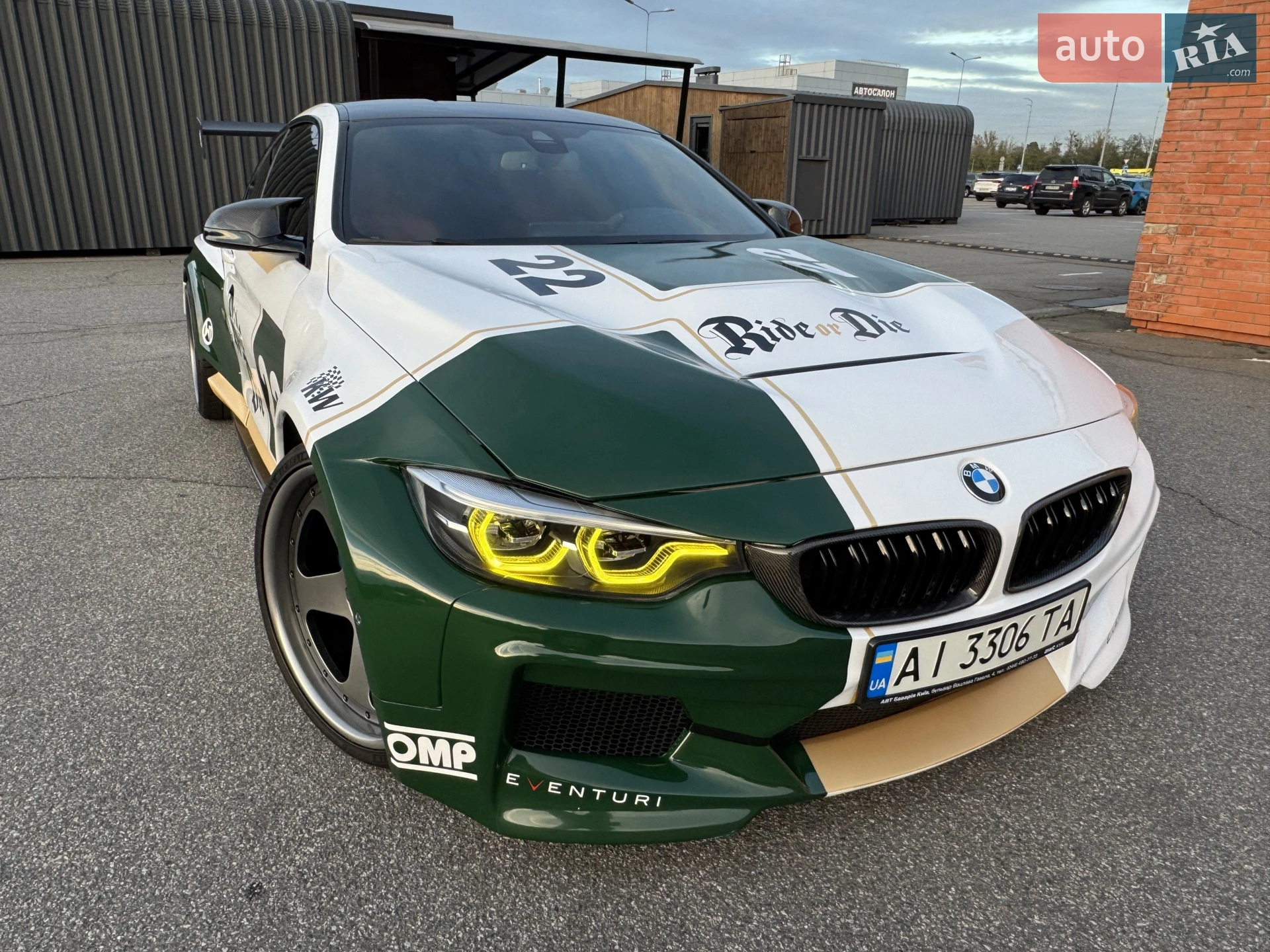 2017 BMW M4 - мініатюра 36