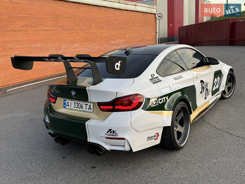Купе BMW M4 2017 в Києві