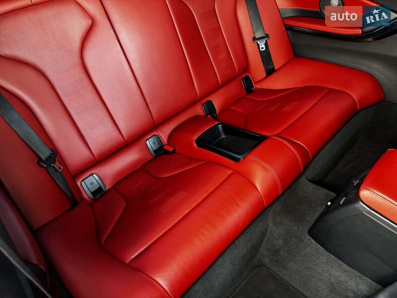 Купе BMW M4 2017 в Києві