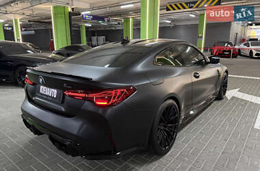 Купе BMW M4 2021 в 