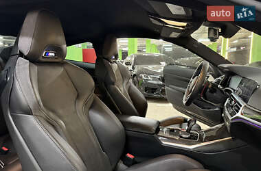 Купе BMW M4 2021 в 