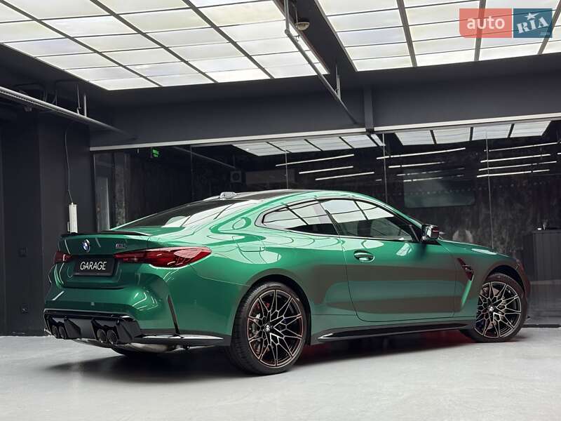 Купе BMW M4 2025 в Киеве