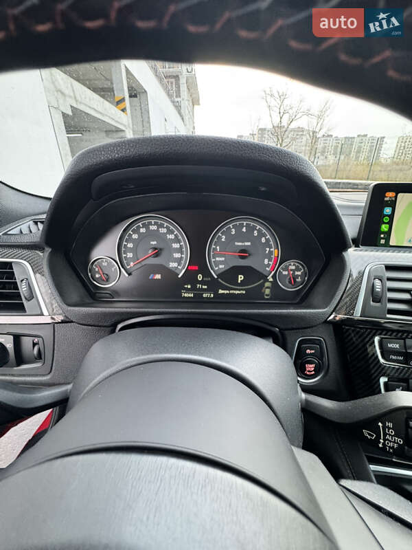 Купе BMW M4 2017 в Киеве