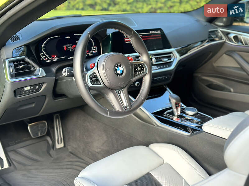 Купе BMW M4 2022 в Киеве