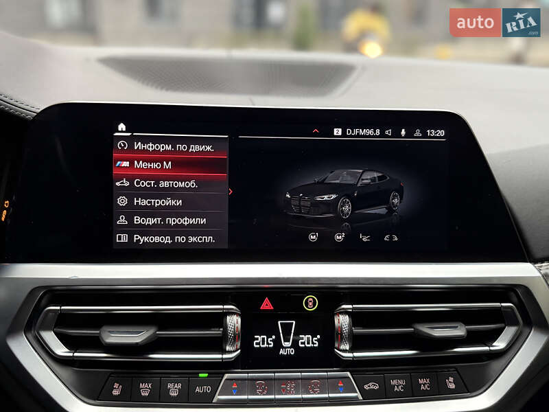 Купе BMW M4 2022 в Києві