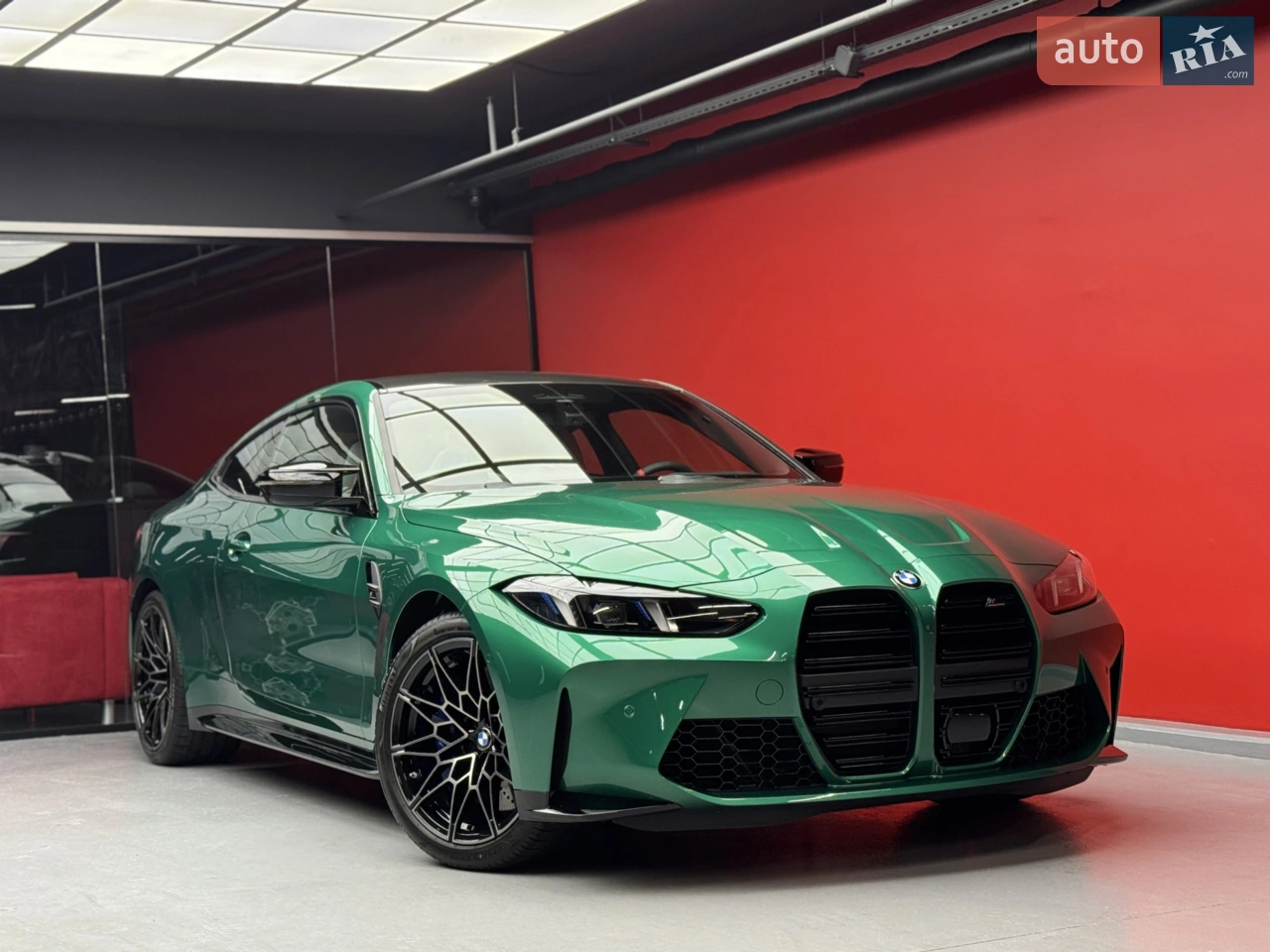 2025 BMW M4 - мініатюра 11